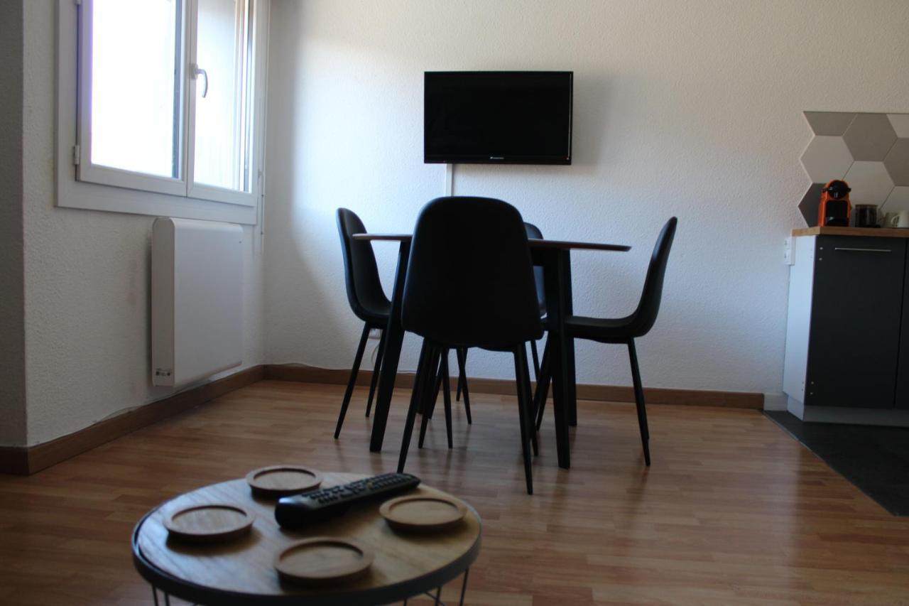 Studio Isard, Wifi Et Parking Gratuit, Navette Gratuite Au Pied De La Residence, Possibilite Forfait Menage Et Location Linge De Lit Et Toilette, A 10 Minutes A Pied Du Centre Ville Font-Romeu-Odeillo-Via Exteriör bild