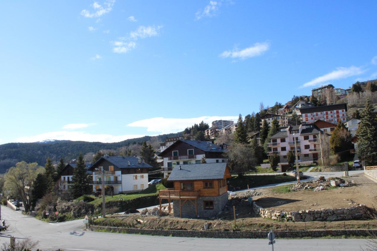 Studio Isard, Wifi Et Parking Gratuit, Navette Gratuite Au Pied De La Residence, Possibilite Forfait Menage Et Location Linge De Lit Et Toilette, A 10 Minutes A Pied Du Centre Ville Font-Romeu-Odeillo-Via Exteriör bild
